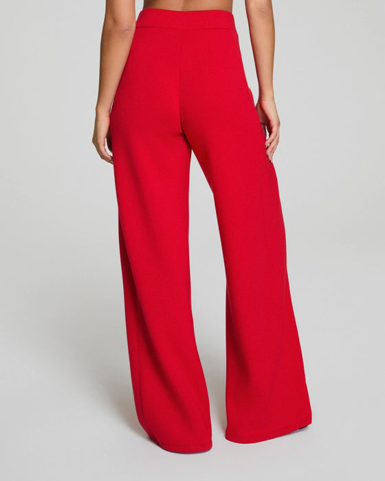 AirEssentials Wide Leg Track Pant