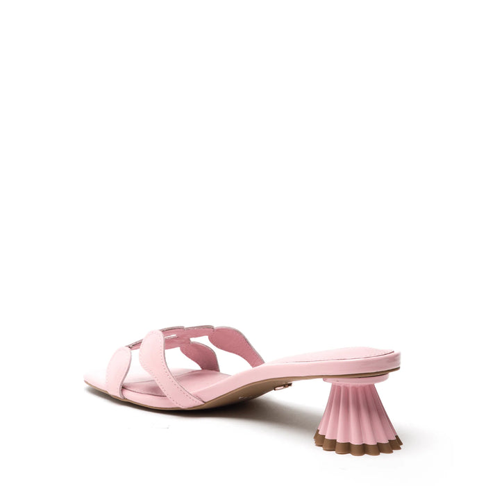Bunny Heel