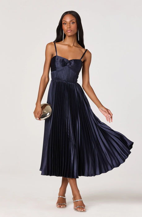 Ascella Pleated Dress H Squared Boutique Ascella Pleated Dress H Squared Boutique
