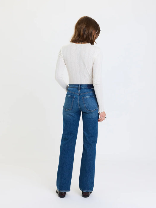 Rebel Mid Rise Slim Straight Surge
