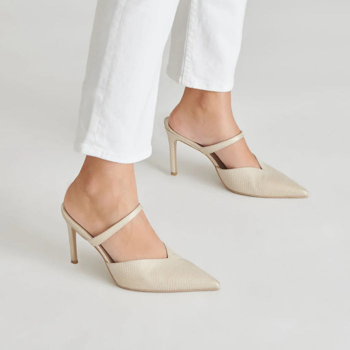 Kanika Heel