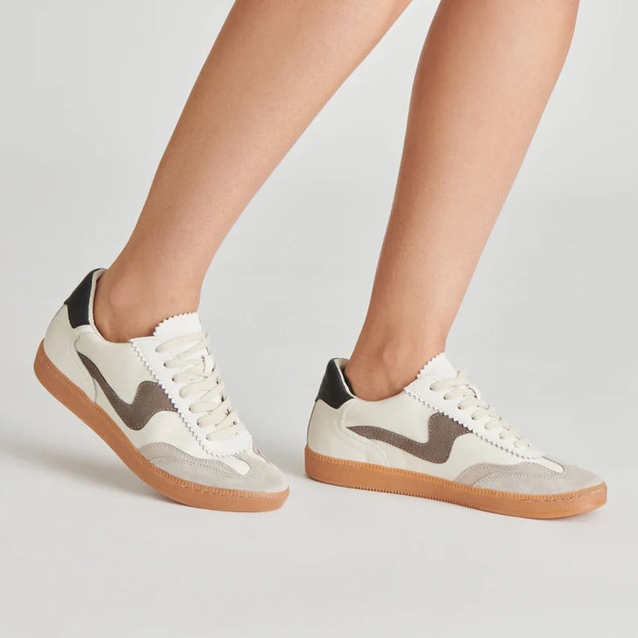 Notice Sneaker
