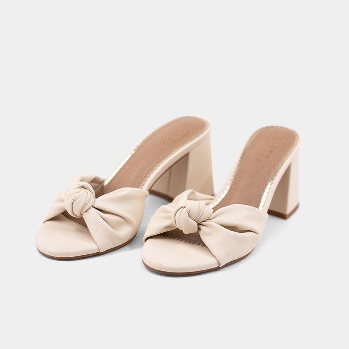 Emily Heel