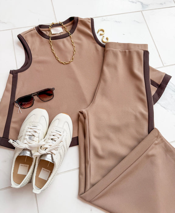 Sleeveless Contrast Knit Top