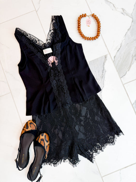 Scallop Lace Shorts